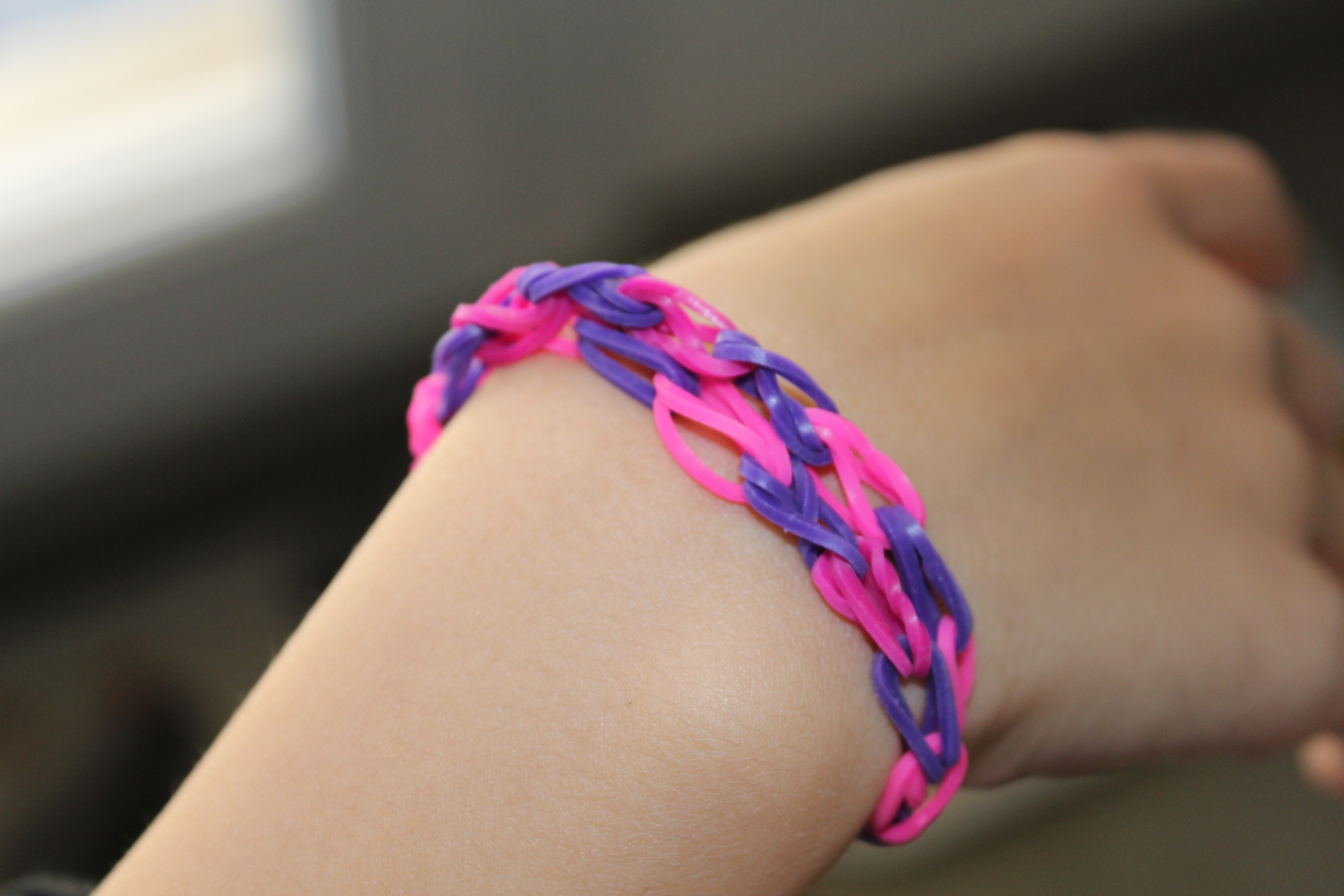 Cra-Z-loom : les bracelets élastiques à fabriquer soi-même ! Une idée, 1000  possibilités !