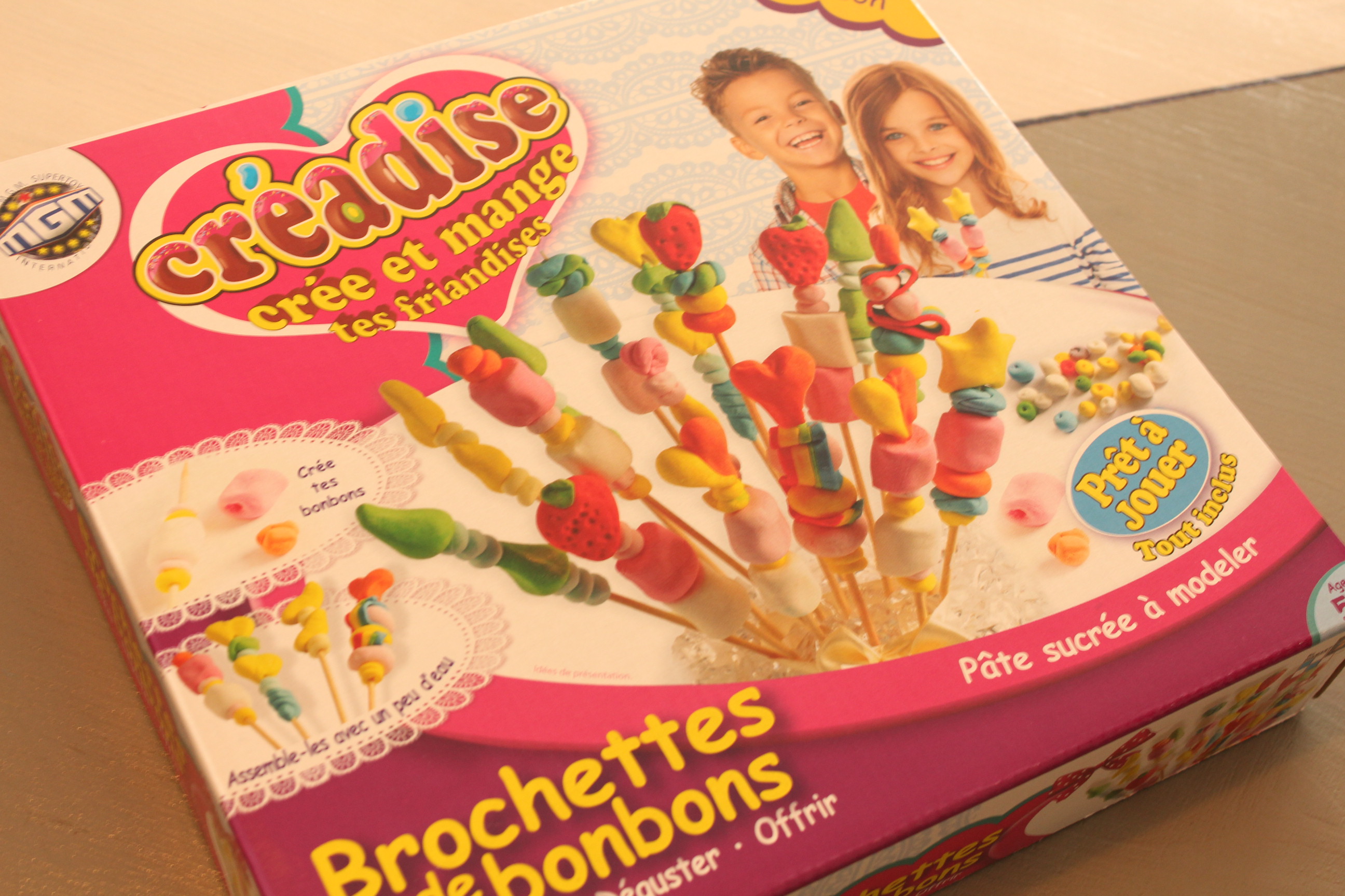 Créadise : les kits créatifs en pâte à modeler au goût de bonbons !